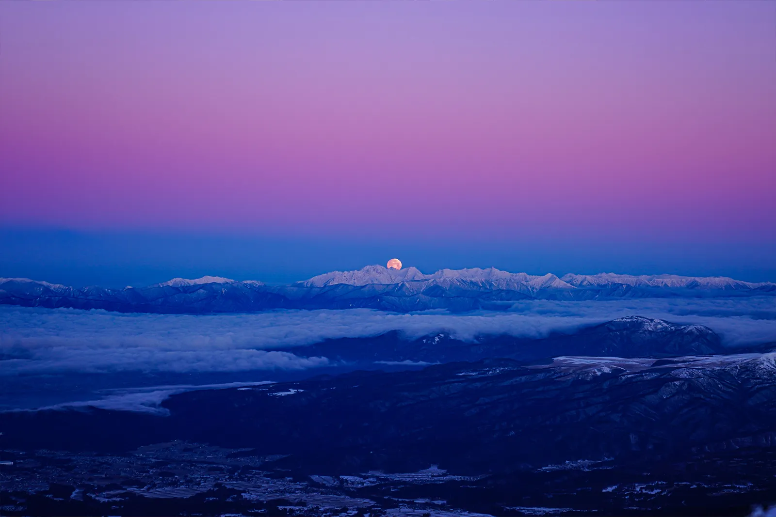 厳冬期の赤岳へ！赤岳天望荘に泊まって朝焼け登山！！