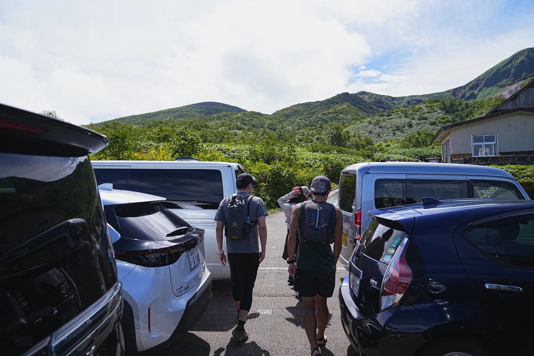 夏の終わりの秋田駒ヶ岳をのんびり日帰り登山。