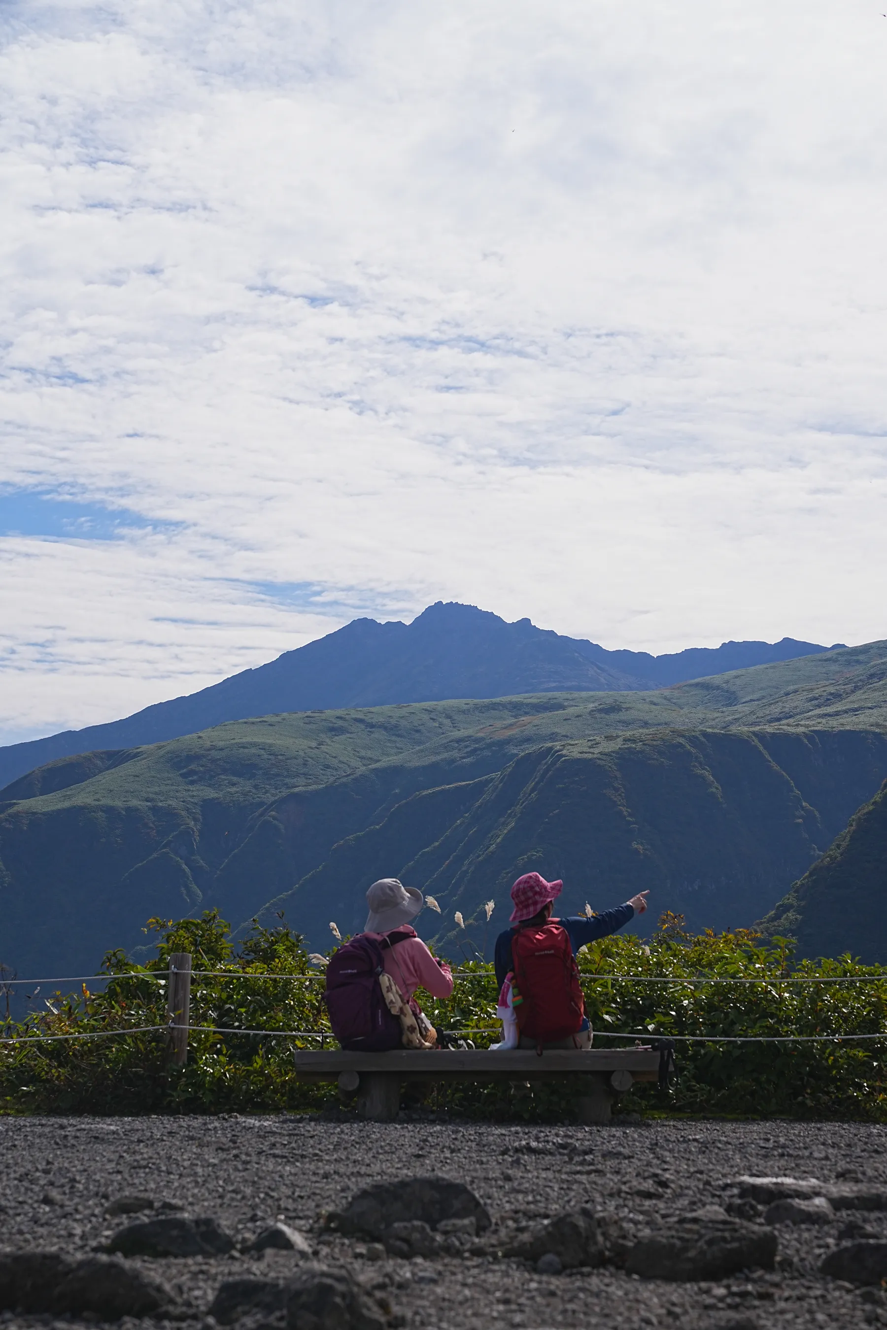 紅葉の鳥海山登山