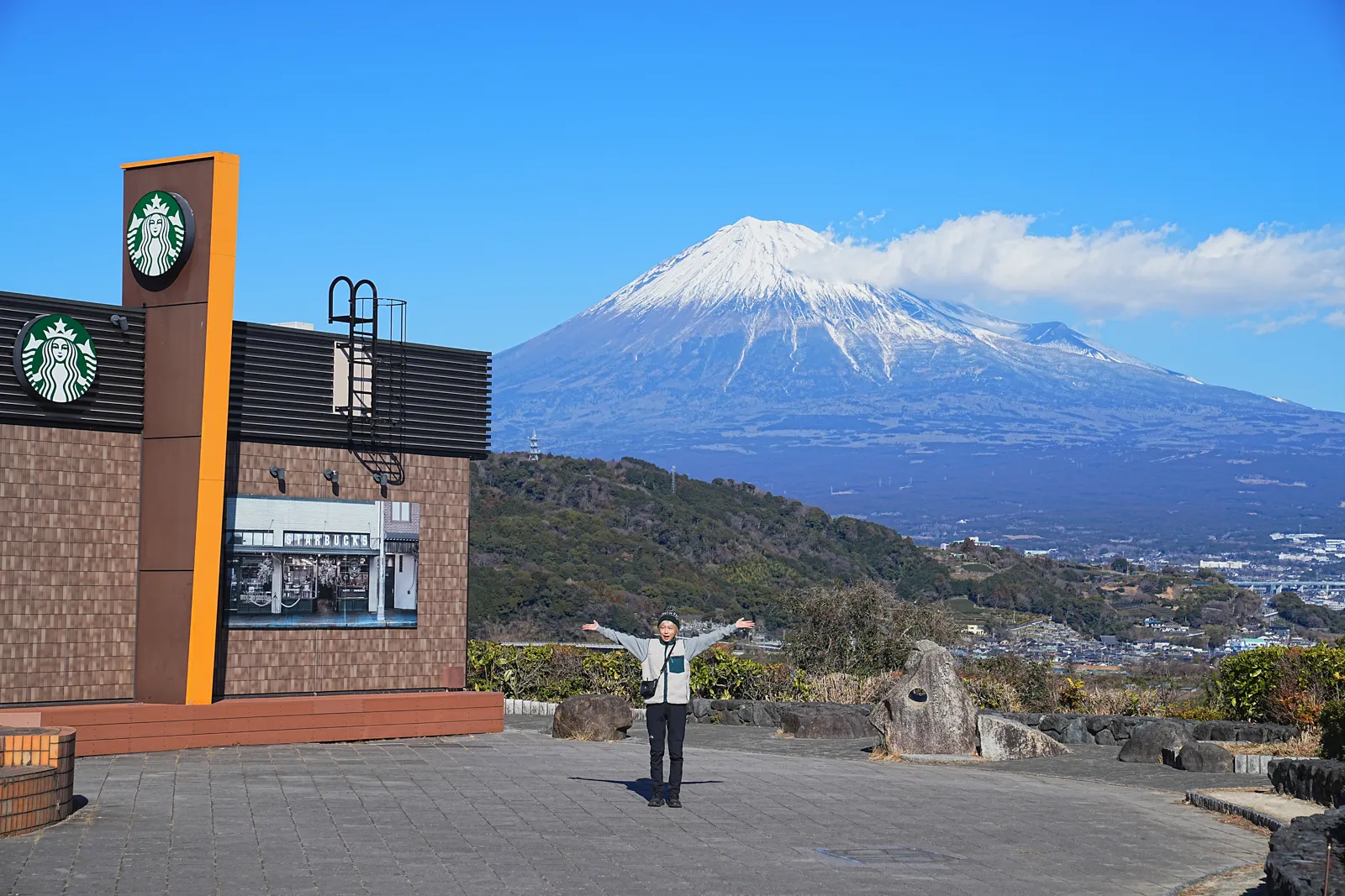 巨大な富士山を見に静岡、浜石岳・薩埵峠へ