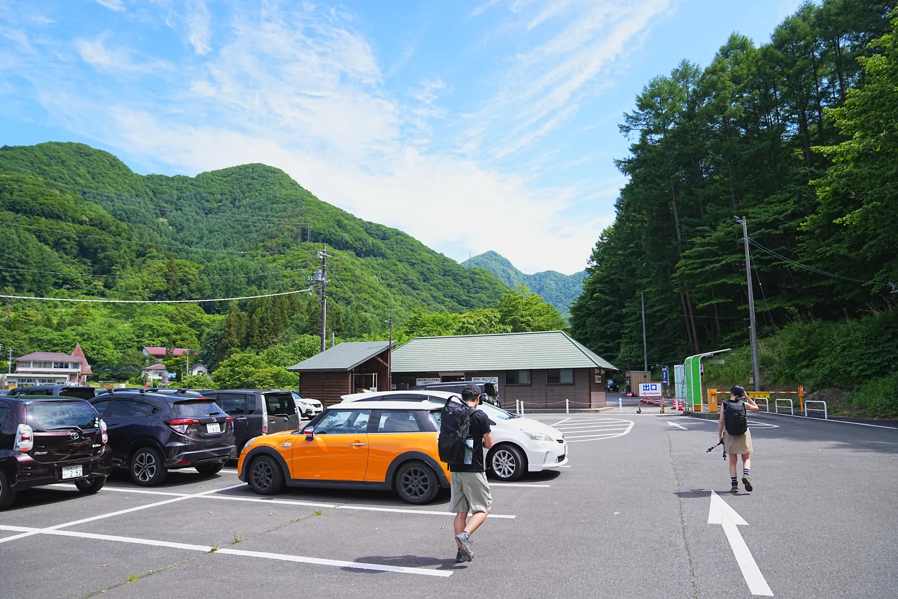 尾瀬・尾瀬小屋泊でお花ハイキング