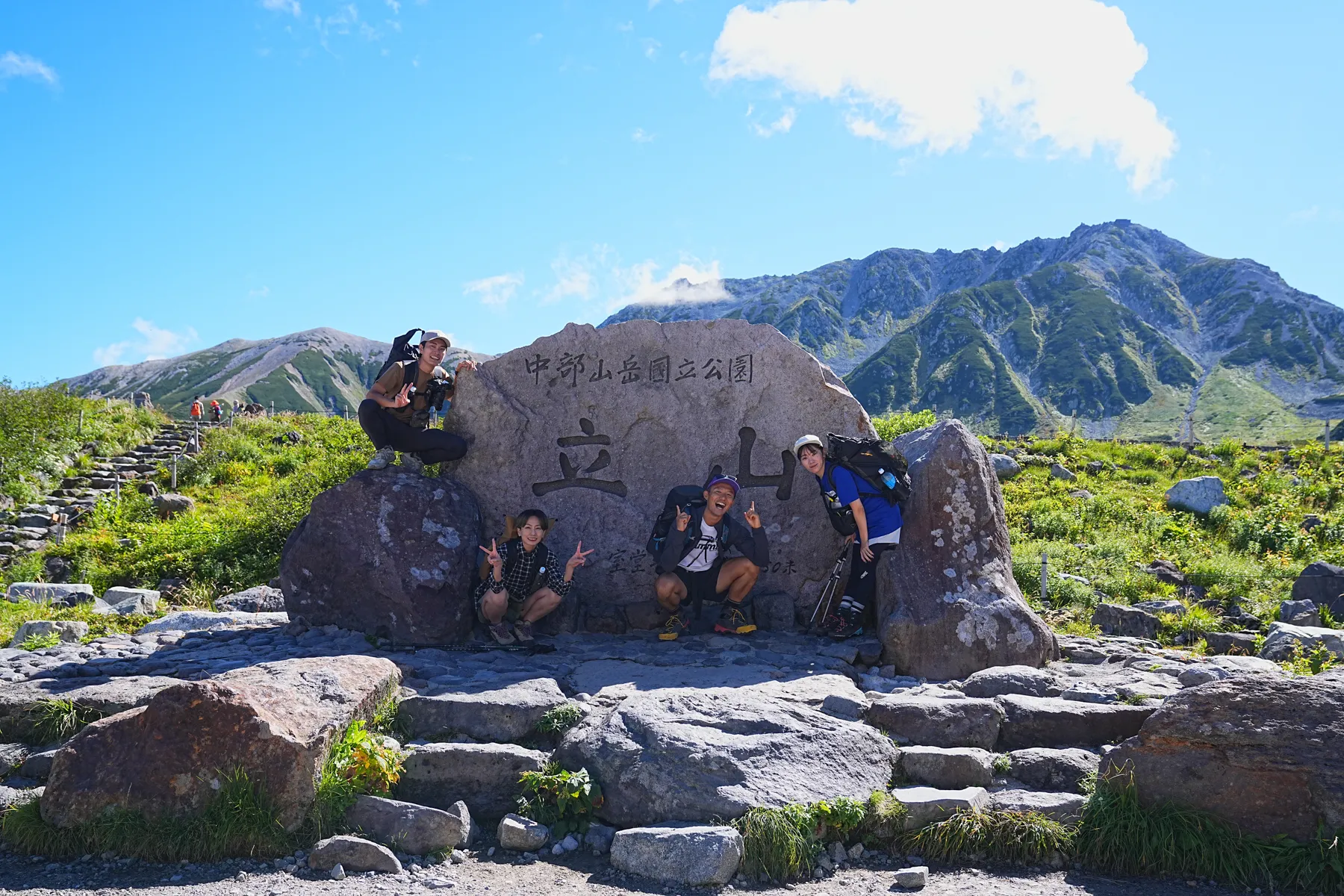 立山・別山｜剱御前小舎に泊まって劒岳を望む！