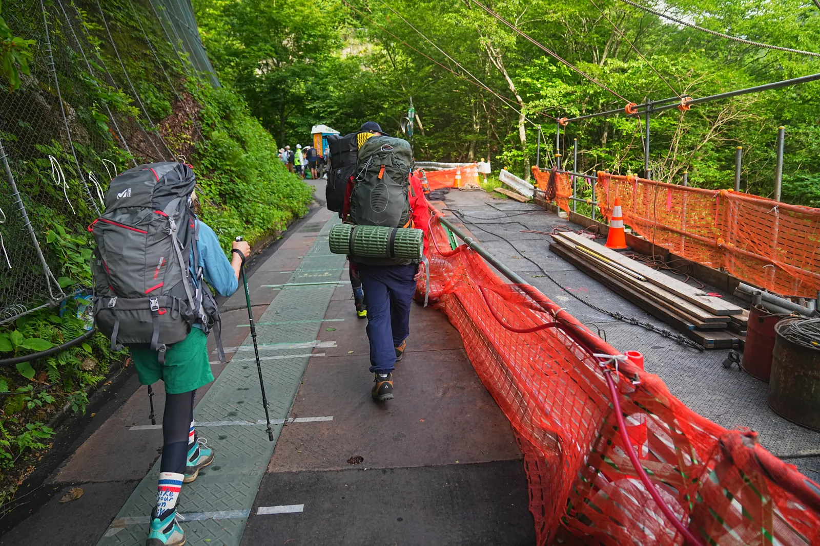 日本屈指の人気の山「燕岳」にテント泊で登る