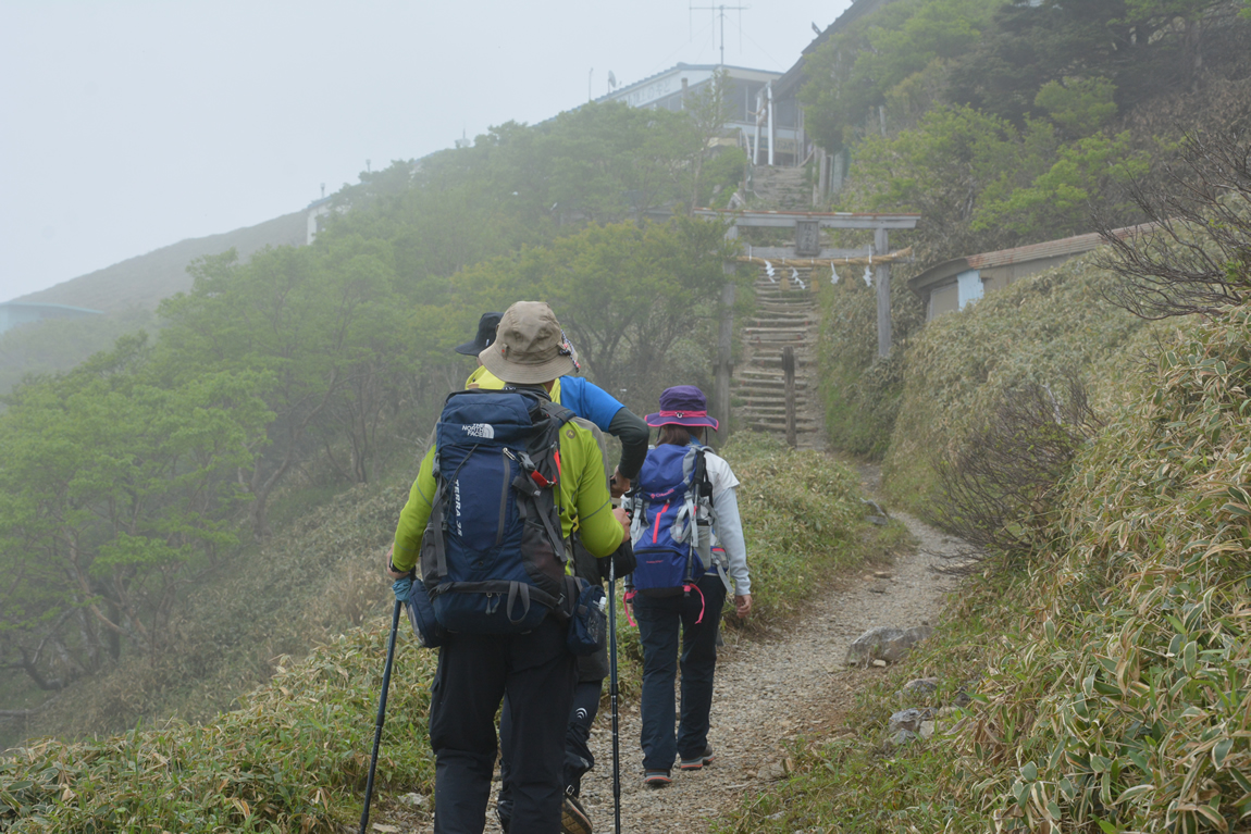 剣山 登山