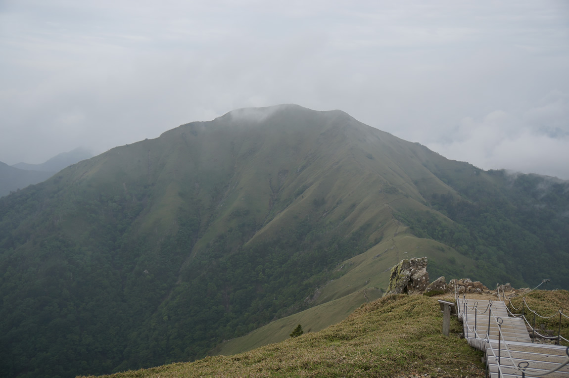 剣山 登山